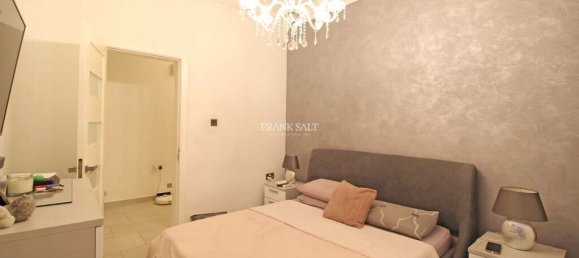 3 chambres Maisonnette à Paola, Malta No. 1888 9