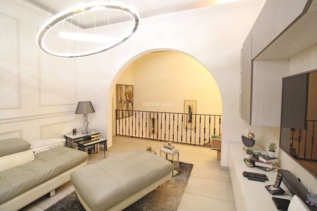 3 chambres Maisonnette à Paola, Malta No. 1888