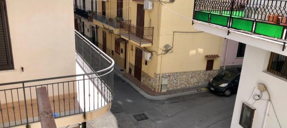 4 rooms Apartment in Casteldaccia, Italy No. 103753 2