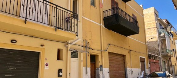4 rooms Apartment in Casteldaccia, Italy No. 103753 10