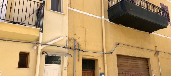 4 rooms Apartment in Casteldaccia, Italy No. 103753 11