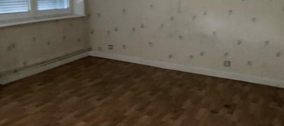 4 chambres Maison à Thil, France No. 47130 5