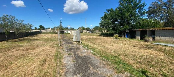 4 bedrooms House in Richelieu, France No. 268001 13