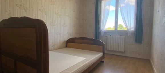 4 bedrooms House in Richelieu, France No. 268001 19