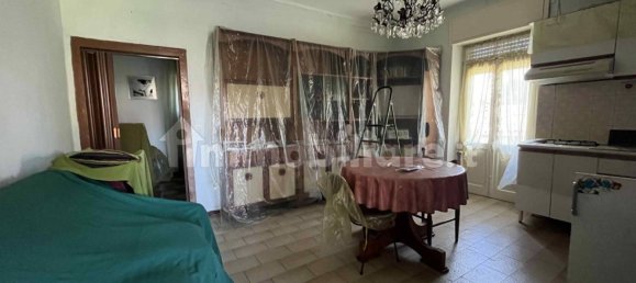 2 Schlafzimmer Wohnung in Castelletto sopra Ticino, Italy, Nr. 270094 4