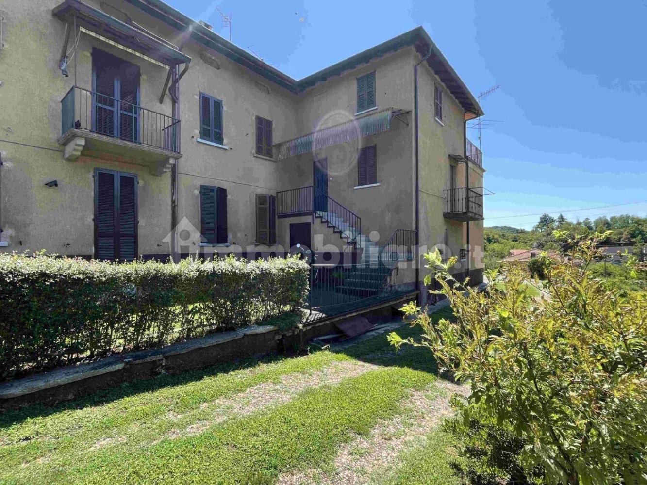 2 Schlafzimmer Wohnung in Castelletto sopra Ticino, Italy, Nr. 270094