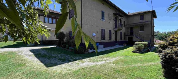 2 Schlafzimmer Wohnung in Castelletto sopra Ticino, Italy, Nr. 270094 11