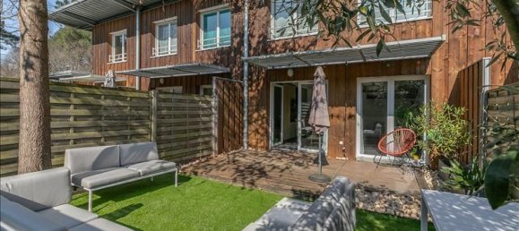 3 bedrooms House in Saint-Jean-d'Illac, France No. 291890 2