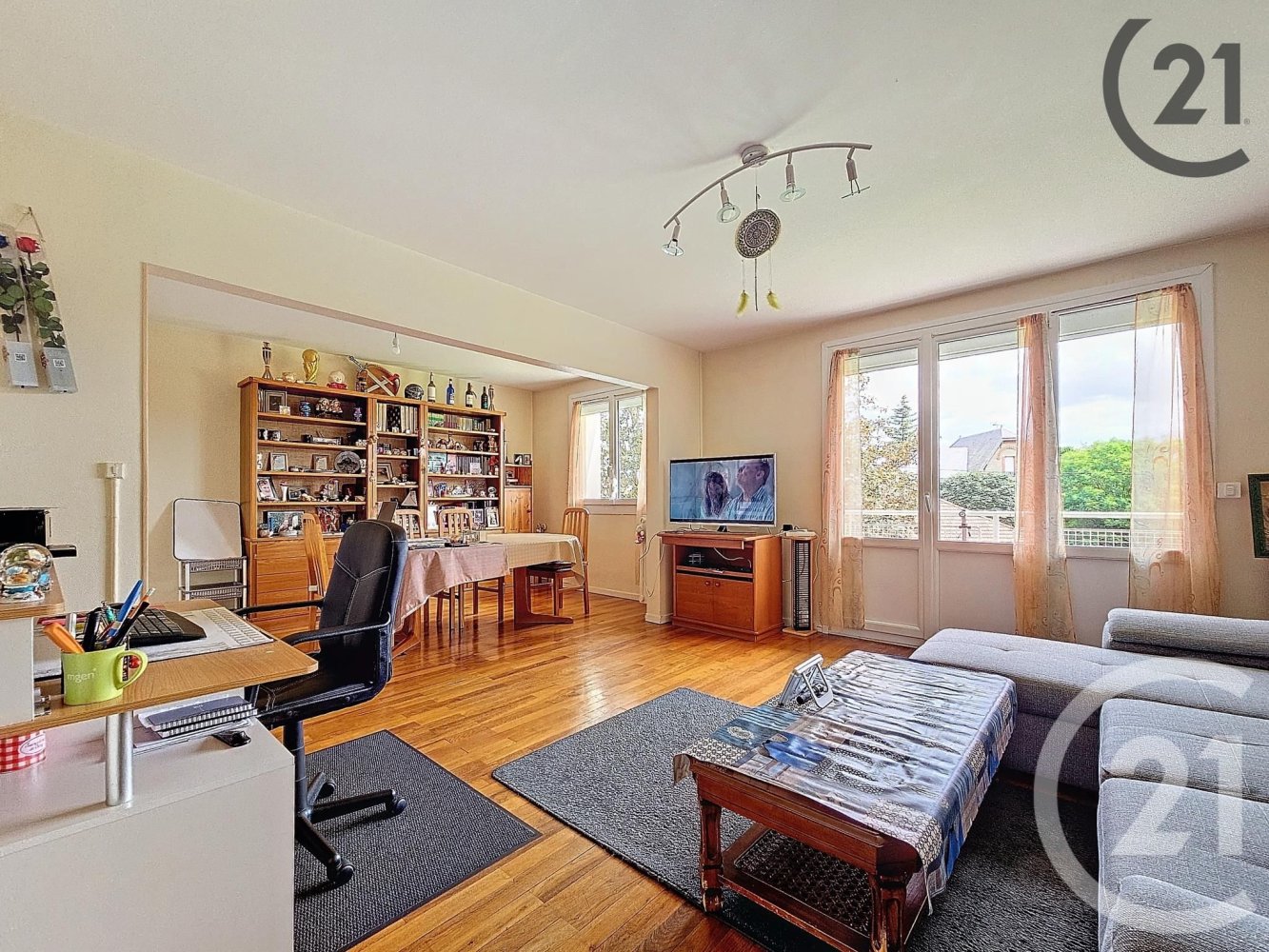 Квартира с 2 спальнями в Сент-Андре-ле-Вержер, Франция № 257564