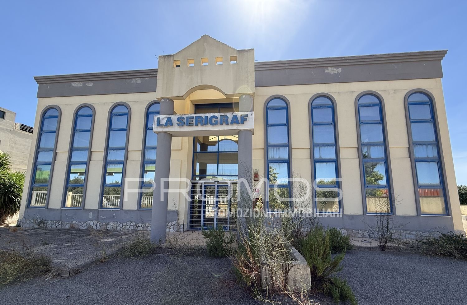 1800m² Warehouse in Selargius, Italy No. 363696