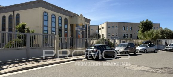 1800m² Warehouse in Selargius, Italy No. 363696 2