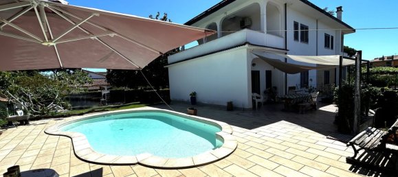 5غرفة فيلا في Anzio, Italy رقم 157384 11