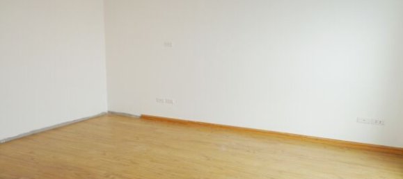 3 bedrooms Apartment in Hoan Kiem, Vietnam No. 6824 4