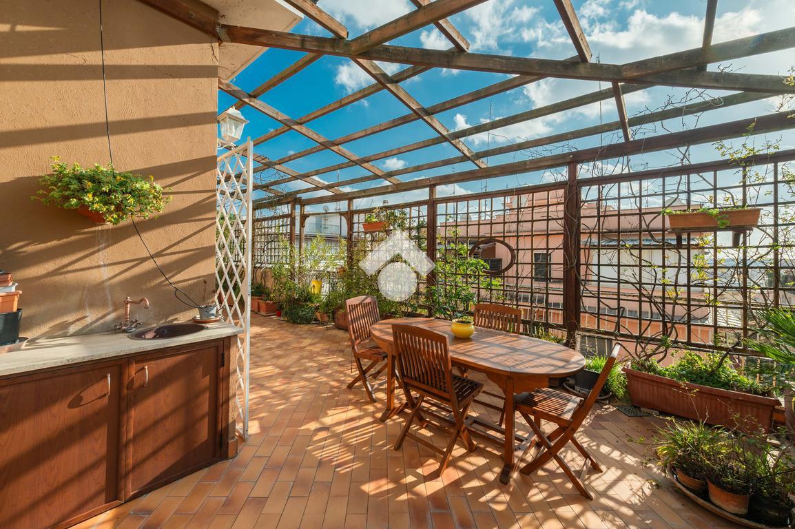 Penthouse de 7 divisões em Rome, Italy N.º 22309