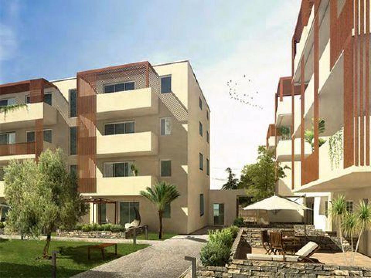 3 bedrooms Condo in Baillargues, France No. 31285