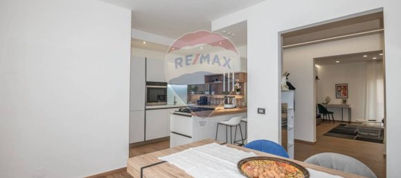 3 Schlafzimmer Wohnung in Caltagirone, Italy, Nr. 142469 6