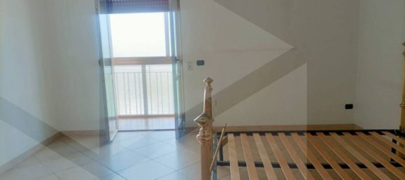 Apartamento de 3 divisões em Bari, Italy N.º 17224 5