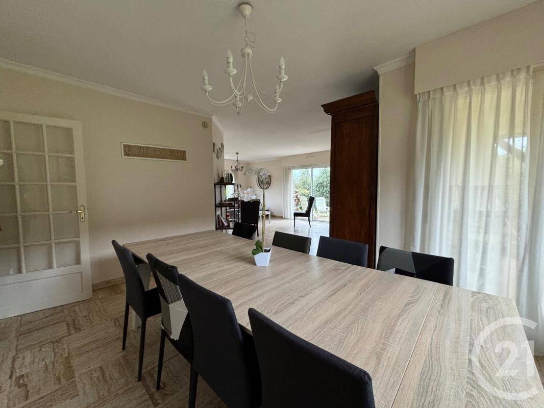 Дом с 5 спальнями в Рек-сюр-Курс, Франция № 225468