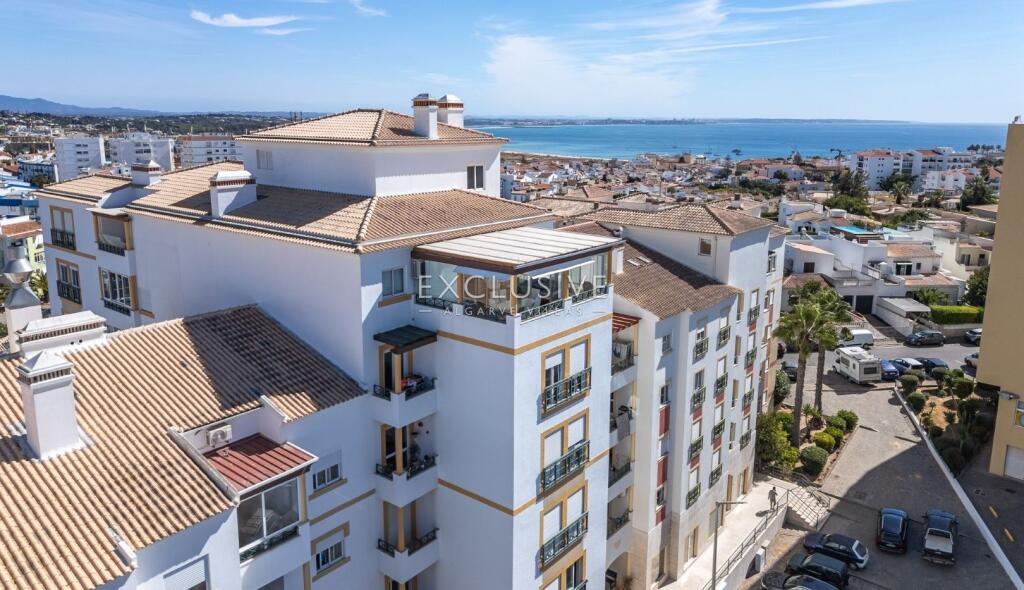 4 bedrooms Villa in Lagos, Portugal No. 352286