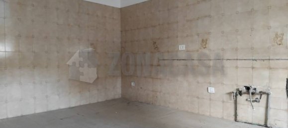 2 bedrooms Apartment in Lonate Pozzolo, Italy No. 319952 7