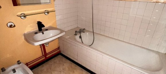 2 bedrooms Apartment in Poissy, France No. 291221 13