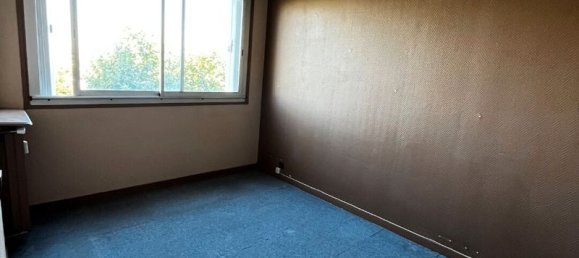 2 bedrooms Apartment in Poissy, France No. 291221 11