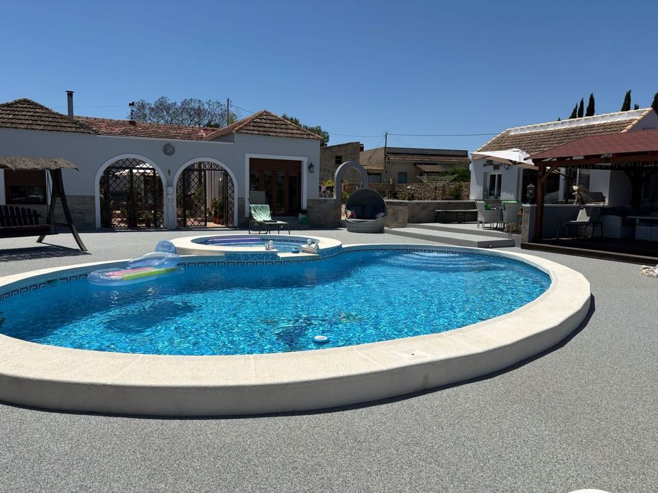 Вилла с 5 спальнями в Хакарилья, Испания № 183526