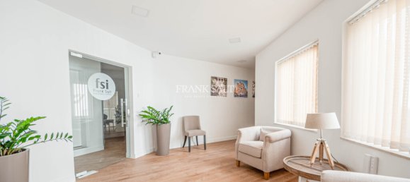 Офис 80м² в Сент-Джулианс, Мальта № 12880 2