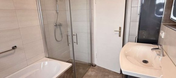 3 bedrooms Apartment in Wiesbaden, Germany No. 108580 17