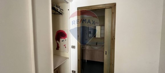 1 bedroom Apartment in Bari, Italy No. 319479 18