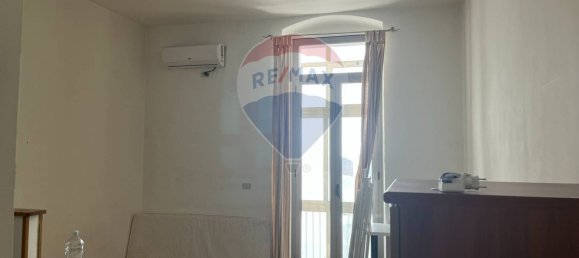 1 bedroom Apartment in Bari, Italy No. 319479 10