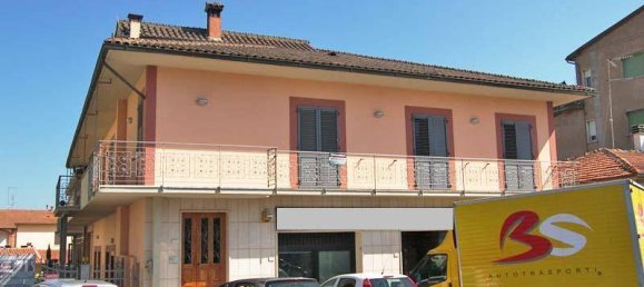 1 bedroom Apartment in Sinalunga, Italy No. 87761 3