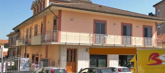 1 bedroom Apartment in Sinalunga, Italy No. 87761 6