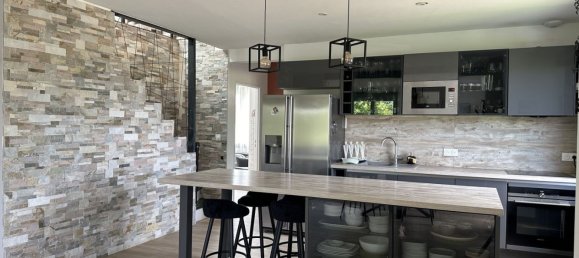 4 bedrooms House in Bonneval, France No. 261444 3