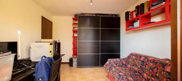 5غرفة منزل في Correggio, Italy رقم 24919 23