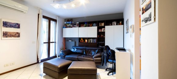 5غرفة منزل في Correggio, Italy رقم 24919 28