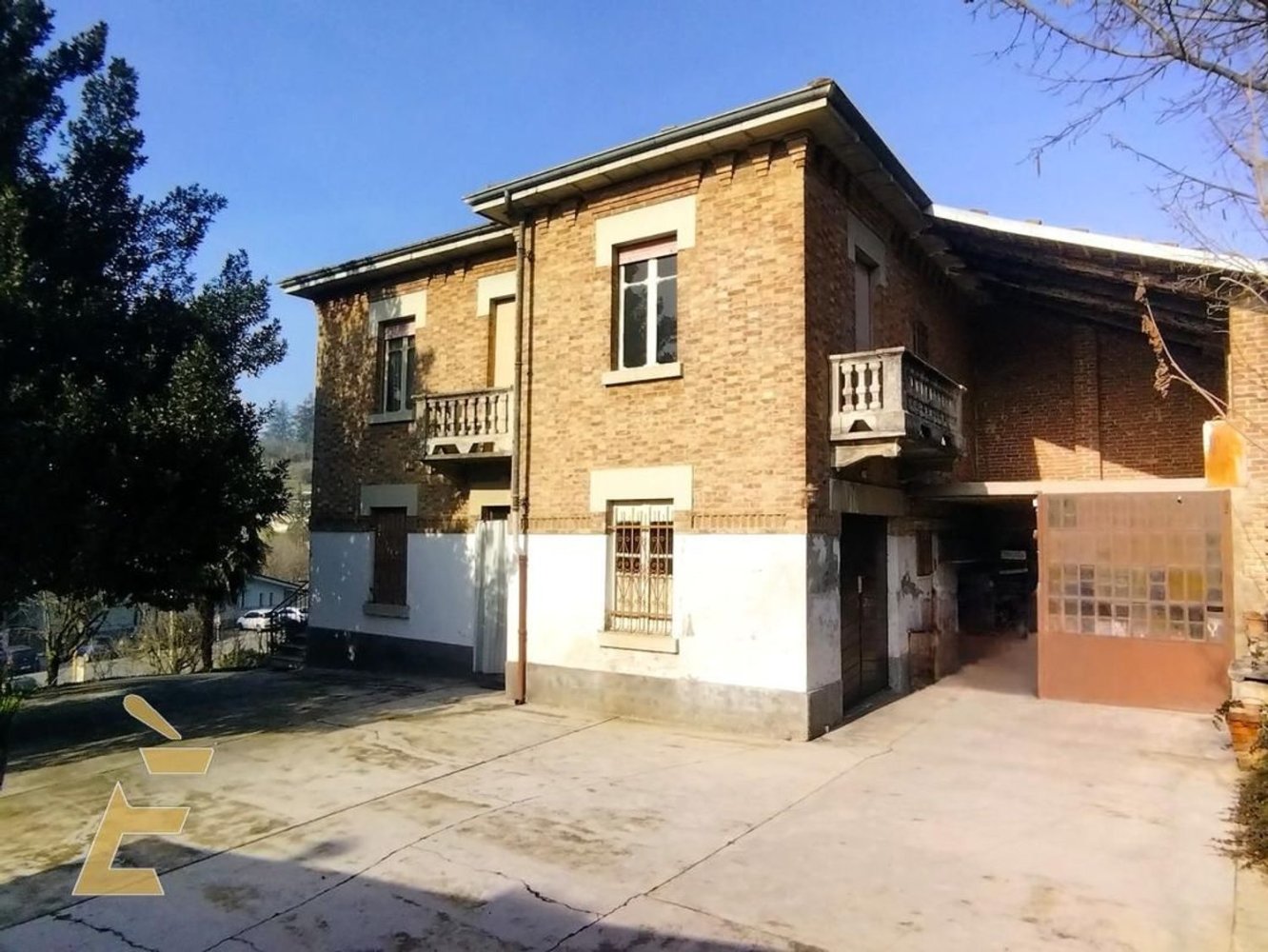 Casa de 5 habitaciónes en Montechiaro d'Asti, Italy No. 137622