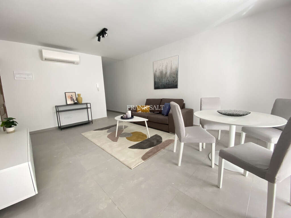 2 bedrooms Apartment in Sliema, Malta No. 10213