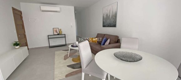 2 bedrooms Apartment in Sliema, Malta No. 10213 2
