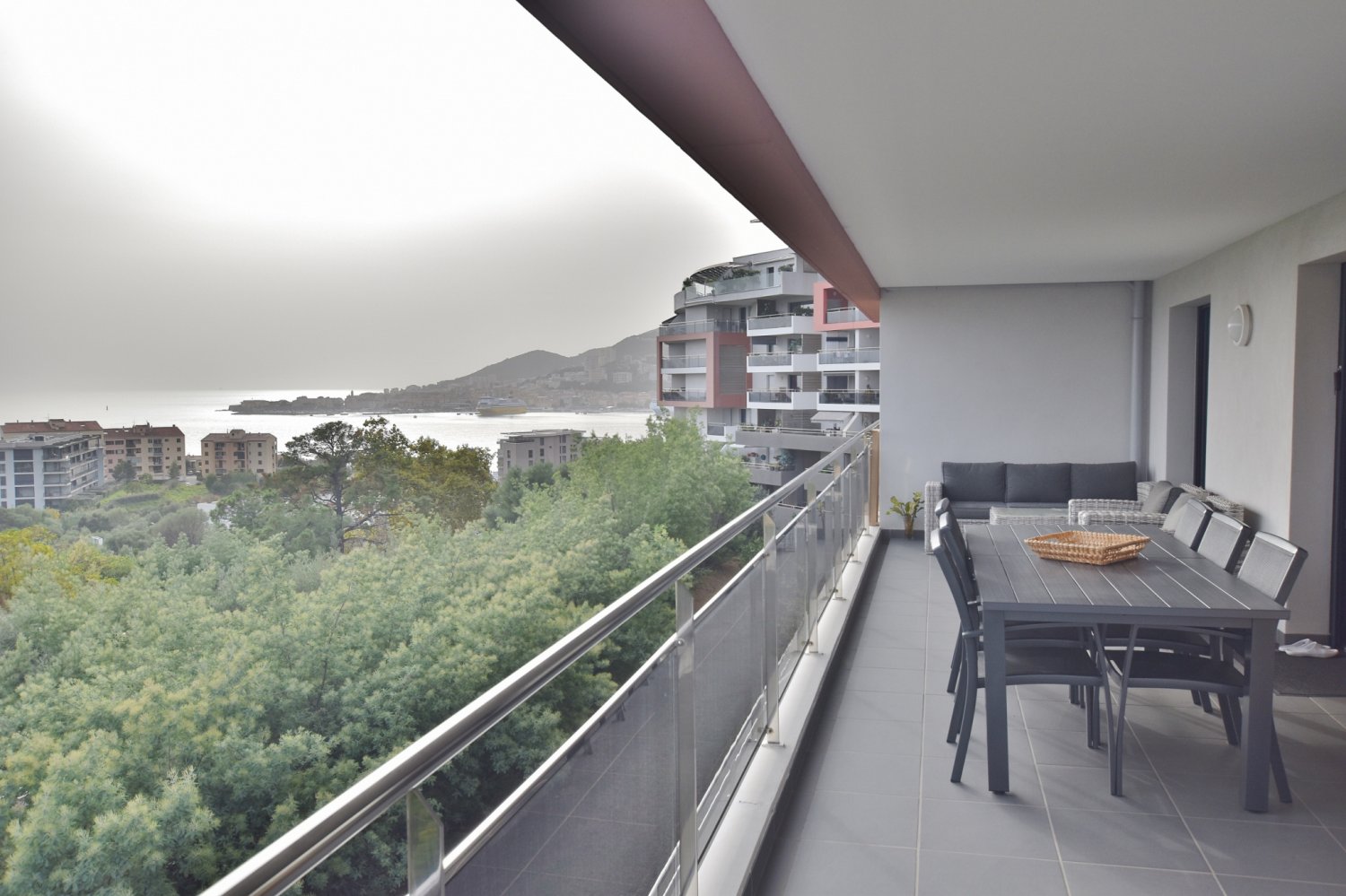 2 chambres Appartement à Ajaccio, France No. 93138