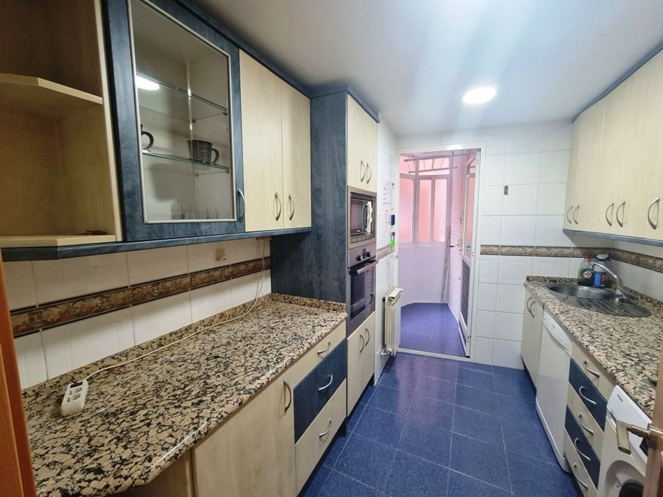 2 bedrooms Apartment in Fuenlabrada, Spain No. 198498