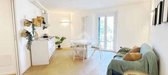 2 bedrooms Apartment in Milan, Italy No. 340484 3