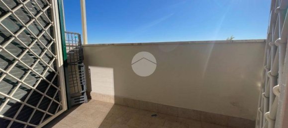 2 bedrooms Apartment in Rome, Italy No. 77766 11