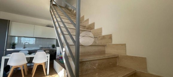 2 bedrooms Apartment in Rome, Italy No. 77766 7