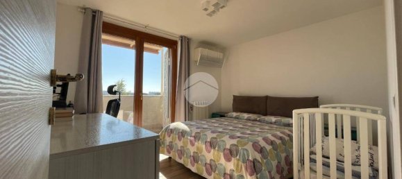 2 bedrooms Apartment in Rome, Italy No. 77766 9