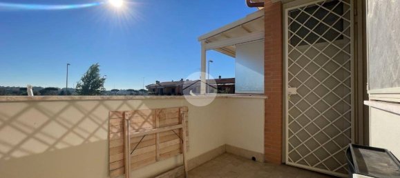 2 bedrooms Apartment in Rome, Italy No. 77766 5