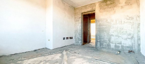 4 bedrooms House in Cavaglio d'Agogna, Italy No. 377461 11