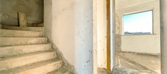 4 bedrooms House in Cavaglio d'Agogna, Italy No. 377461 4