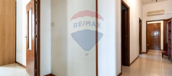 3 bedrooms Apartment in Cagliari, Italy No. 308717 12