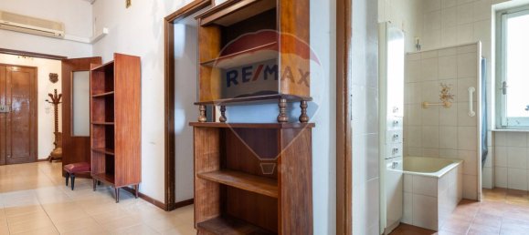 3 bedrooms Apartment in Cagliari, Italy No. 308717 3